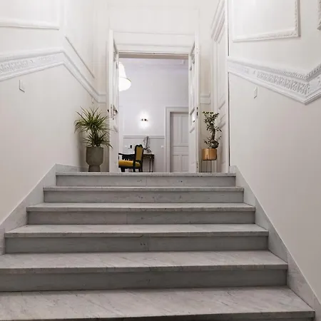 Aparthotel Clio, A Luxury Collection