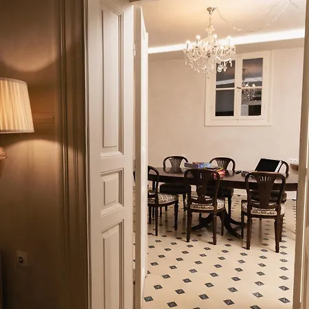 Aparthotel Clio, A Luxury Collection 4*