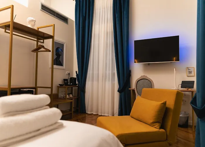 Clio, A Luxury Collection 4* Selanik