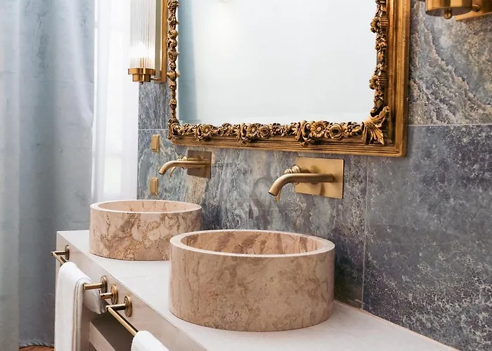 Clio, A Luxury Collection